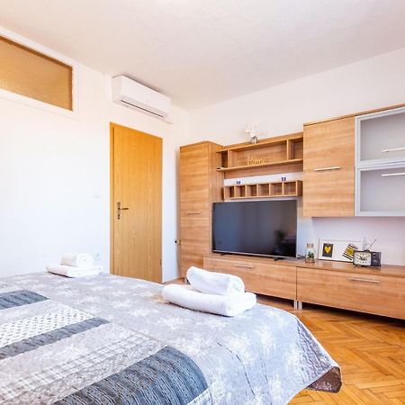 Bobo Central 2Br Apartment Задар Екстер'єр фото